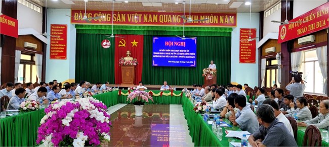 Tiền Giang: Khen thưởng nhiều hộ dân sớm bàn giao mặt bằng cho dự án cao tốc An Hữu- Cao Lãnh (16/07/2024)